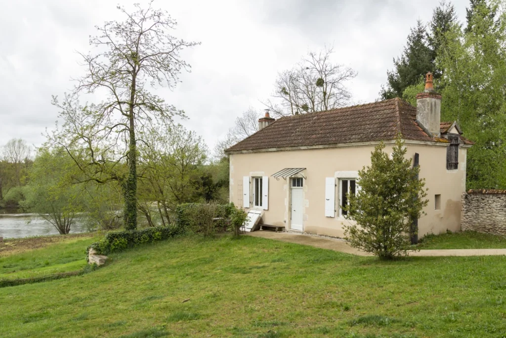 Maison de l'Allier sauvage © Caroline Pommier